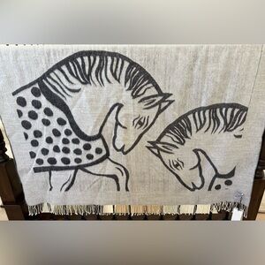 Insanely Gorgeous NWT Alpaca Horse Patterned Blanket